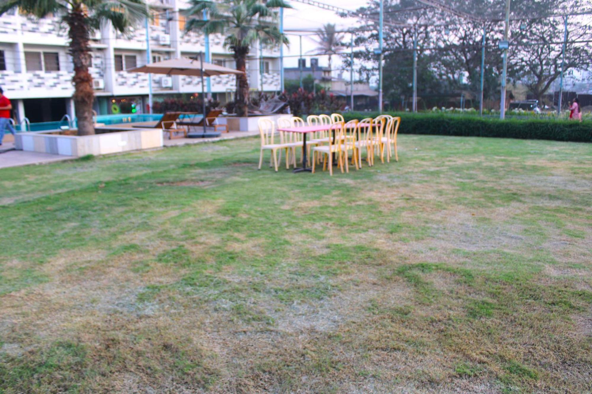 Le Jardin Resort&Spa Karjat Exterior foto